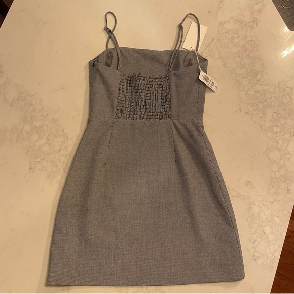 Aritzia Wilfred Mini Dress - Picture 4 of 4